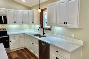 201 25th St SW, Austin, MN 55912 - Photo 12