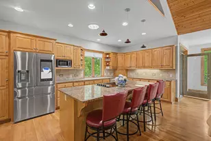 11445 Landing Rd, Eden Prairie, MN 55347 - Photo 12