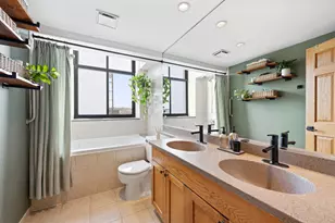 289 5th St E, Saint Paul, MN 55101 - Photo 16