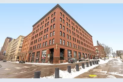 289 5th Street E #305, Saint Paul, MN 55101 - Photo 2