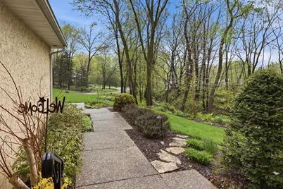 1360 Parkview Drive, Chaska, MN 55318 - Photo 30