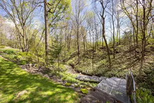 1360 Parkview Dr, Chaska, MN 55318 - Photo 28