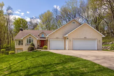 1360 Parkview Drive, Chaska, MN 55318 - Photo 1