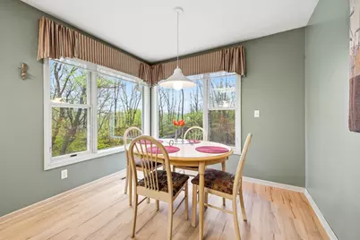 1360 Parkview Drive, Chaska, MN 55318 - Photo 6