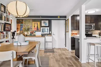 52 Groveland Terrace #A304, Minneapolis, MN 55403 - Photo 2