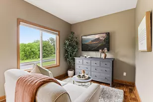 9655 Barton Trail, Inver Grove Heights, MN 55077 - Photo 18