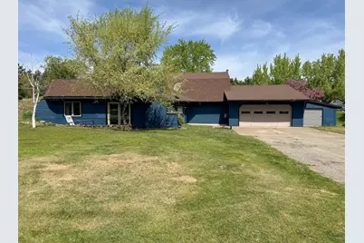 110 Velkommen Street NE, Staples, MN 56479 - Photo 26