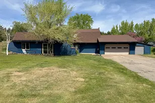 110 Velkommen St NE, Staples, MN 56479 - Photo 26