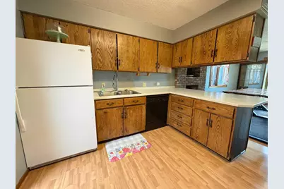 110 Velkommen Street NE, Staples, MN 56479 - Photo 6