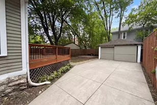 515 W 22nd St, Minneapolis, MN 55405 - Photo 6