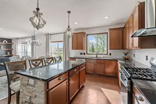 6284 Marlowe Ave NE, Albertville, MN 55301 - Photo 10