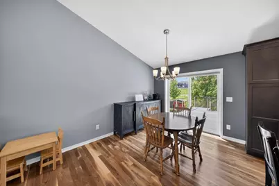 810 8th Avenue SW, Pine Island, MN 55963 - Photo 12