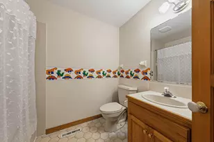 13575 Harwell Path, Apple Valley, MN 55124 - Photo 34