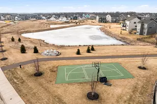 10811 40th St N, Lake Elmo, MN 55042 - Photo 26