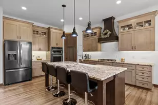 16685 Judicial Rd, Lakeville, MN 55044 - Photo 8