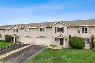 1998 Brittany Ct, Shakopee, MN 55379 - Photo 6