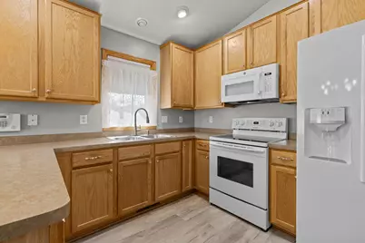 4801 190th Street W, Farmington, MN 55024 - Photo 8