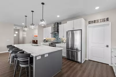 17960 Granite Court, Lakeville, MN 55044 - Photo 2