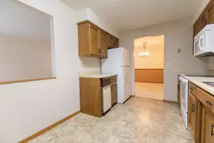 3245 17th Ave S, Fargo,  58103 - Photo 10