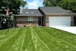 8153 172nd St W, Lakeville, MN 55044 - Photo 2