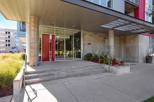 901 S 2nd St, Minneapolis, MN 55415 - Photo 40