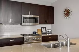 901 S 2nd St, Minneapolis, MN 55415 - Photo 16