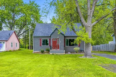 432 2nd Street SE, Braham, MN 55006 - Photo 1