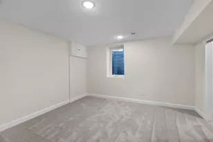 9109 Queen Ave S, Bloomington, MN 55431 - Photo 22