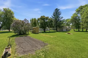 573 Stearns Ave E, Eden Valley, MN 55329 - Photo 8