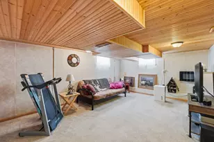 573 Stearns Ave E, Eden Valley, MN 55329 - Photo 32