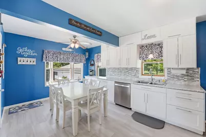 573 Stearns Avenue E, Eden Valley, MN 55329 - Photo 12