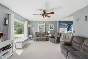 573 Stearns Ave E, Eden Valley, MN 55329 - Photo 20
