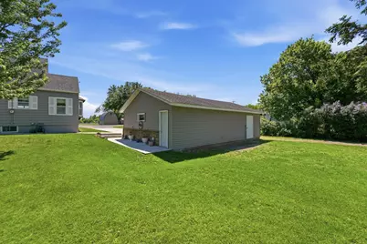 573 Stearns Avenue E, Eden Valley, MN 55329 - Photo 44