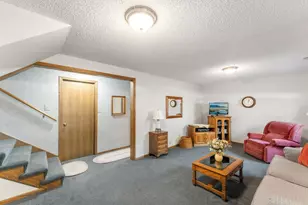 3645 Rolling View Dr, White Bear Lake, MN 55110 - Photo 18