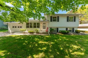 3645 Rolling View Dr, White Bear Lake, MN 55110 - Photo 2