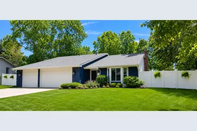 14441 Wellington Road, Wayzata, MN 55391 - Photo 1