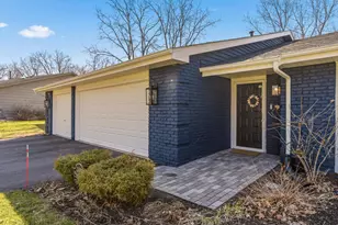 14441 Wellington Rd, Minnetonka, MN 55391 - Photo 2