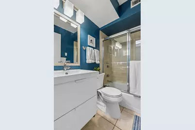 52 Groveland Terrace #A302, Minneapolis, MN 55403 - Photo 10