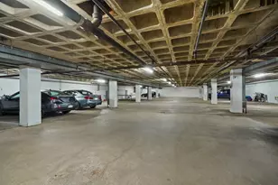 52 Groveland Terrace, Minneapolis, MN 55403 - Photo 18