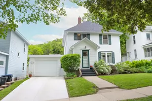 321 Center St, Mankato, MN 56001 - Photo 1