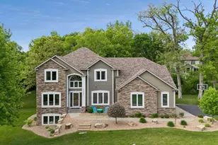 18291 Jacquard Path, Lakeville, MN 55044 - Photo 2