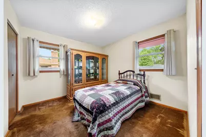 7049 Ewing Avenue N, Brooklyn Center, MN 55429 - Photo 24