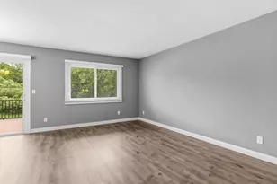 4143 Sylvia Ct, Shoreview, MN 55126 - Photo 12
