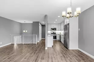 4143 Sylvia Ct, Shoreview, MN 55126 - Photo 8