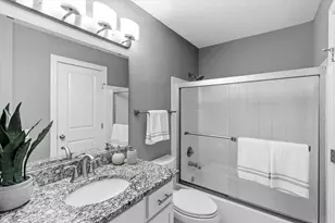 4143 Sylvia Ct, Shoreview, MN 55126 - Photo 20