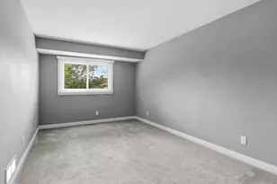 4143 Sylvia Ct, Shoreview, MN 55126 - Photo 14