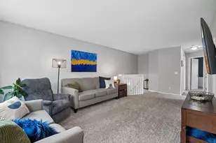 9040 Magnolia Ln N, Maple Grove, MN 55369 - Photo 8