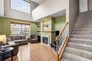 2033 Poppy Dr, Chanhassen, MN 55317 - Photo 4