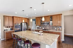 3863 Founders Path, Chaska, MN 55318 - Photo 10
