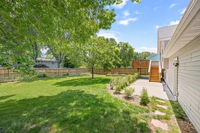 4876 Erickson Drive, New Hope, MN 55428 - Photo 38